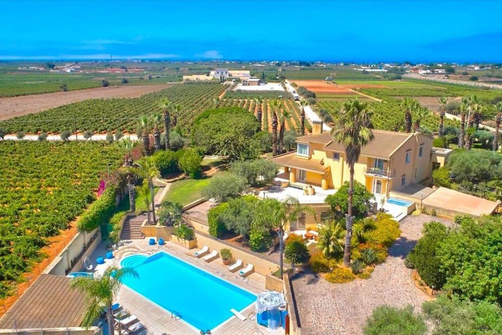 Il Filo Di Perle Luxury Villas Марсала Екстериор снимка